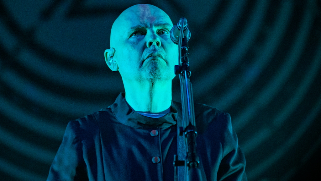 Billy Corgan bei einem Smashing Pumpkins-Konzert am 24. August 2025 in der Helsinki Ice Hall